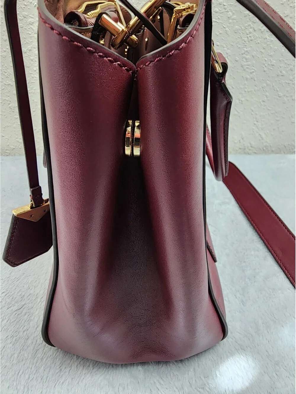👜MICHAEL KORS BENNING LARGE LEATHER SATCHEL BURGUNDY GOLD HARDWARE SHOULDER BAG